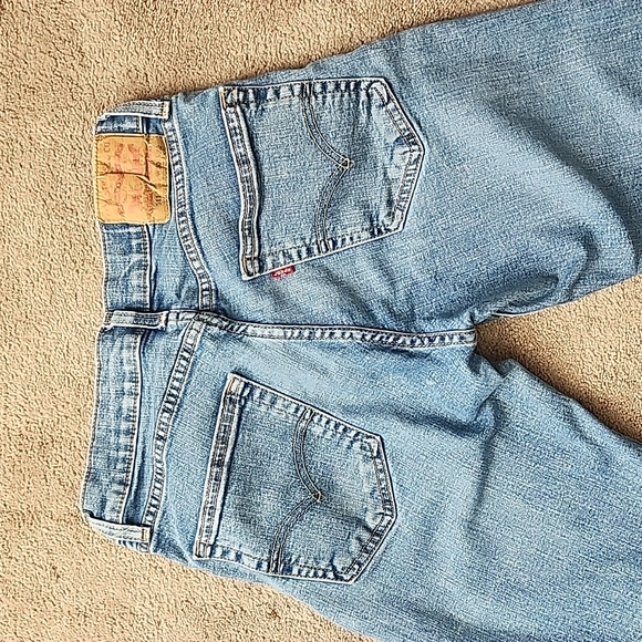 Men's Levi's jeans - Picture 2 of 2